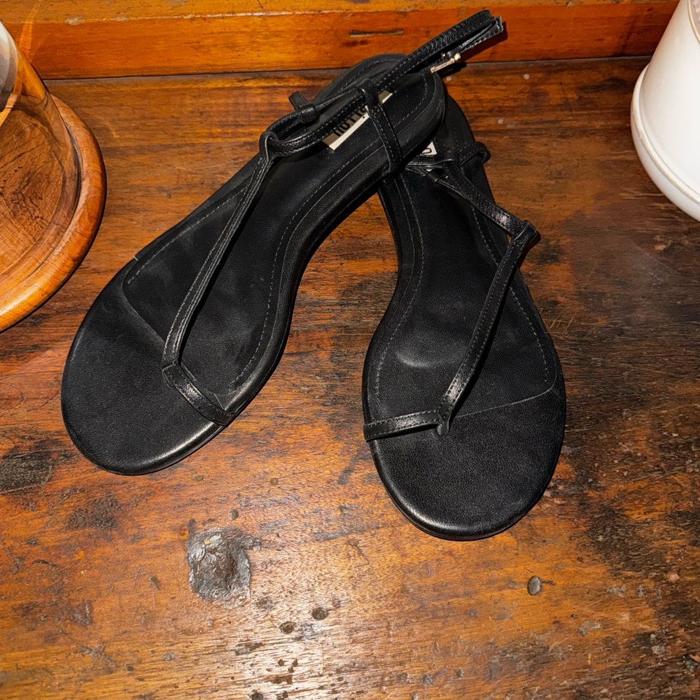 Women's Black Sandals size 40